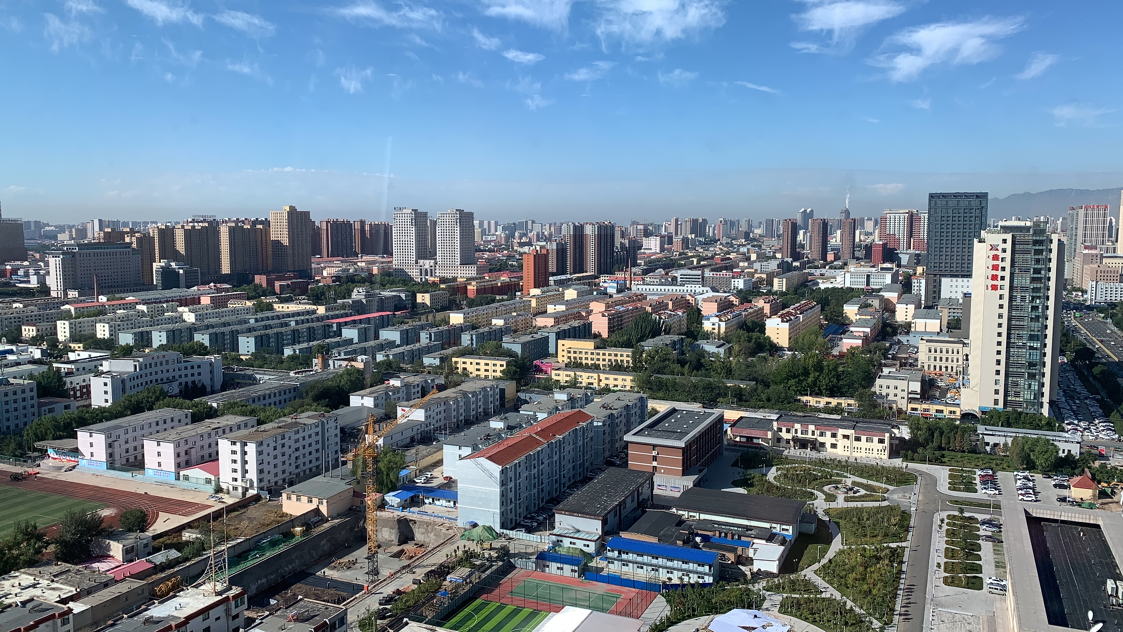 窗景  