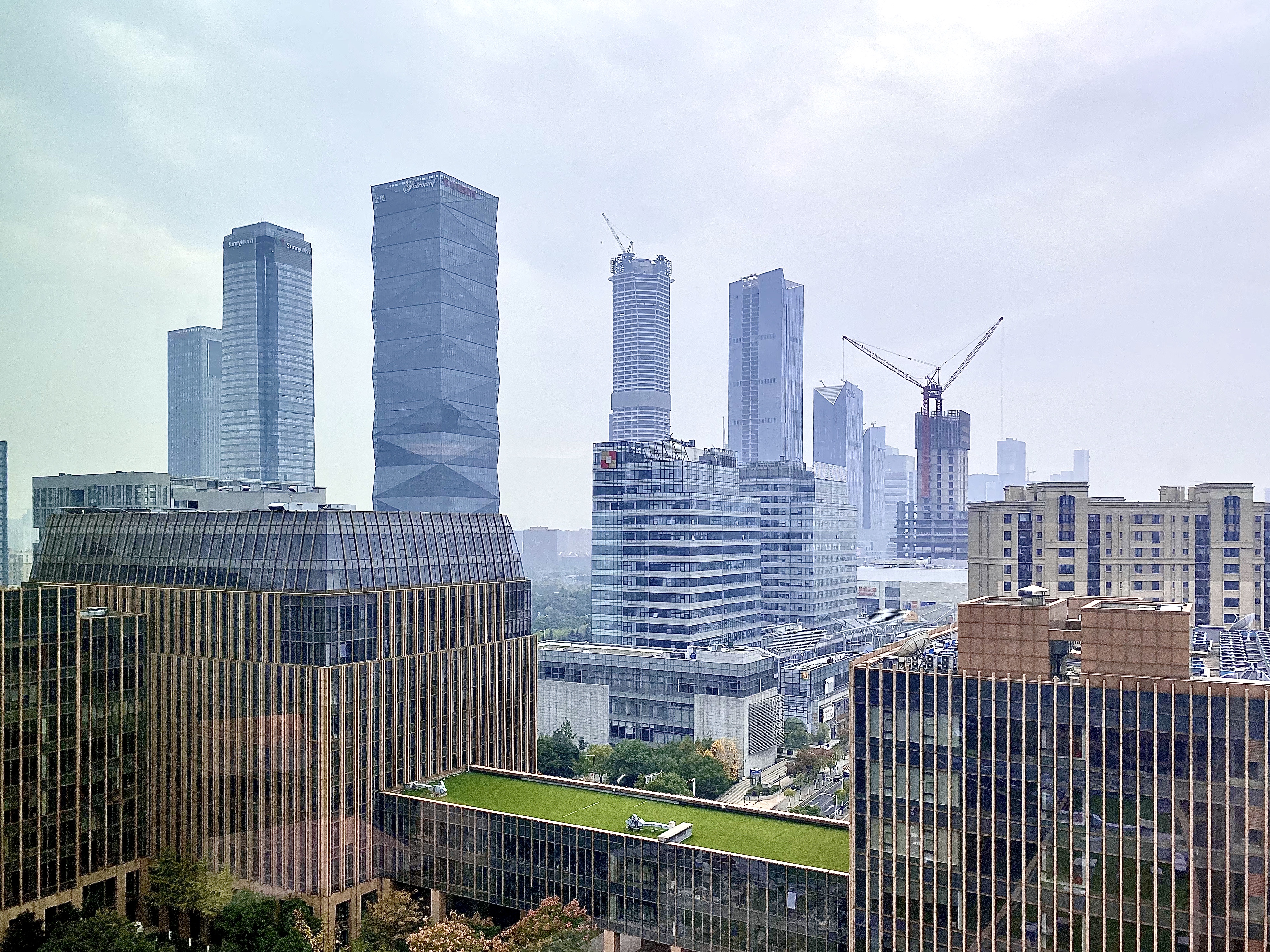 奥体旁看河西cbd南京华泰万丽角套renaissancenanjingolympiccentre