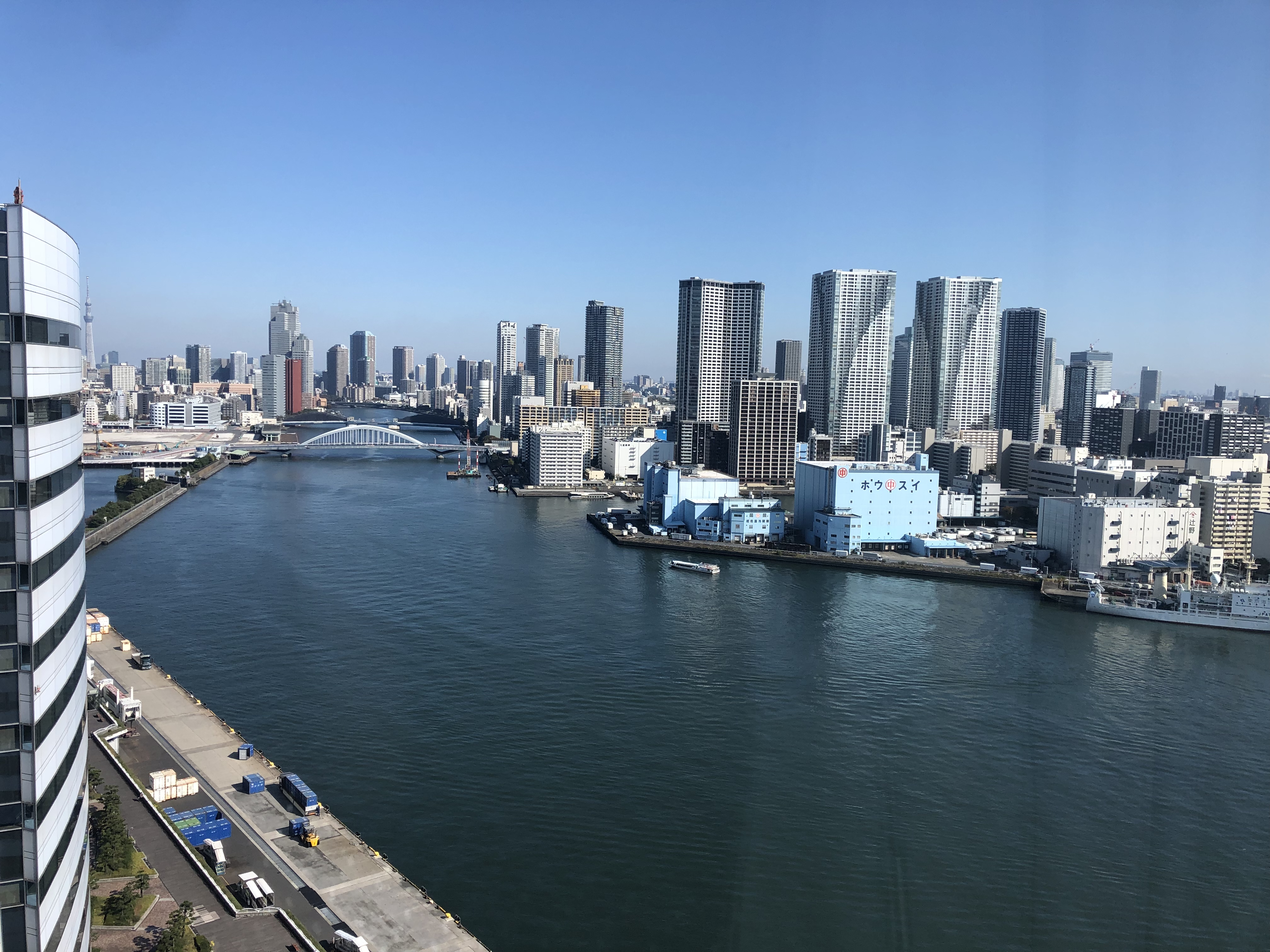 摘要一抵达酒店在品川的诗颖ic住了两晚后第三晚来到了港区的东京湾ic