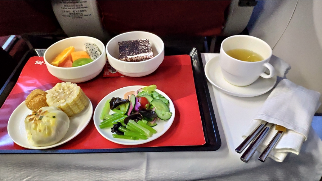 海南航空太原长沙737商务舱