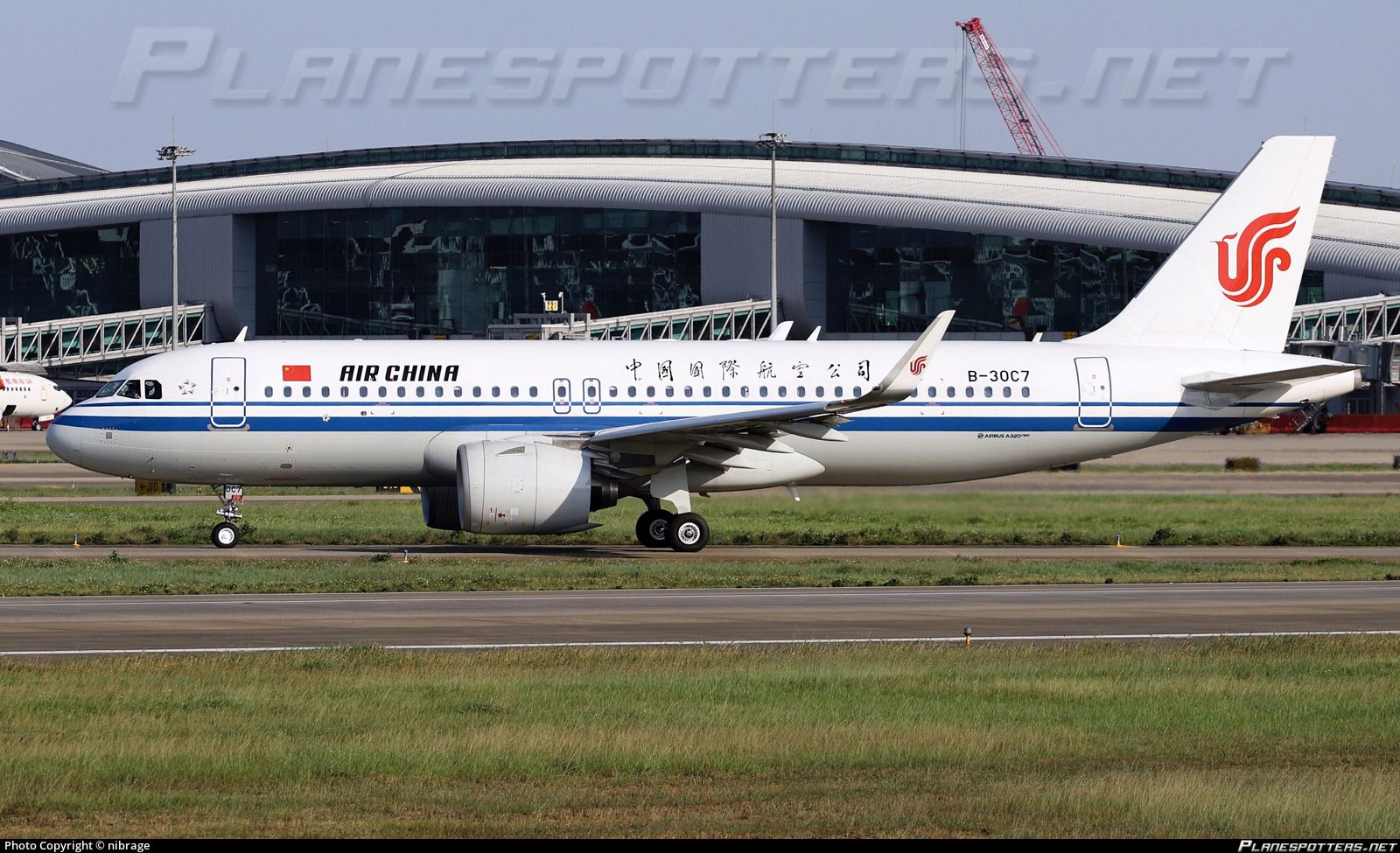 国航a320neo     : 注册号:b-30c7  机型:a320-271n