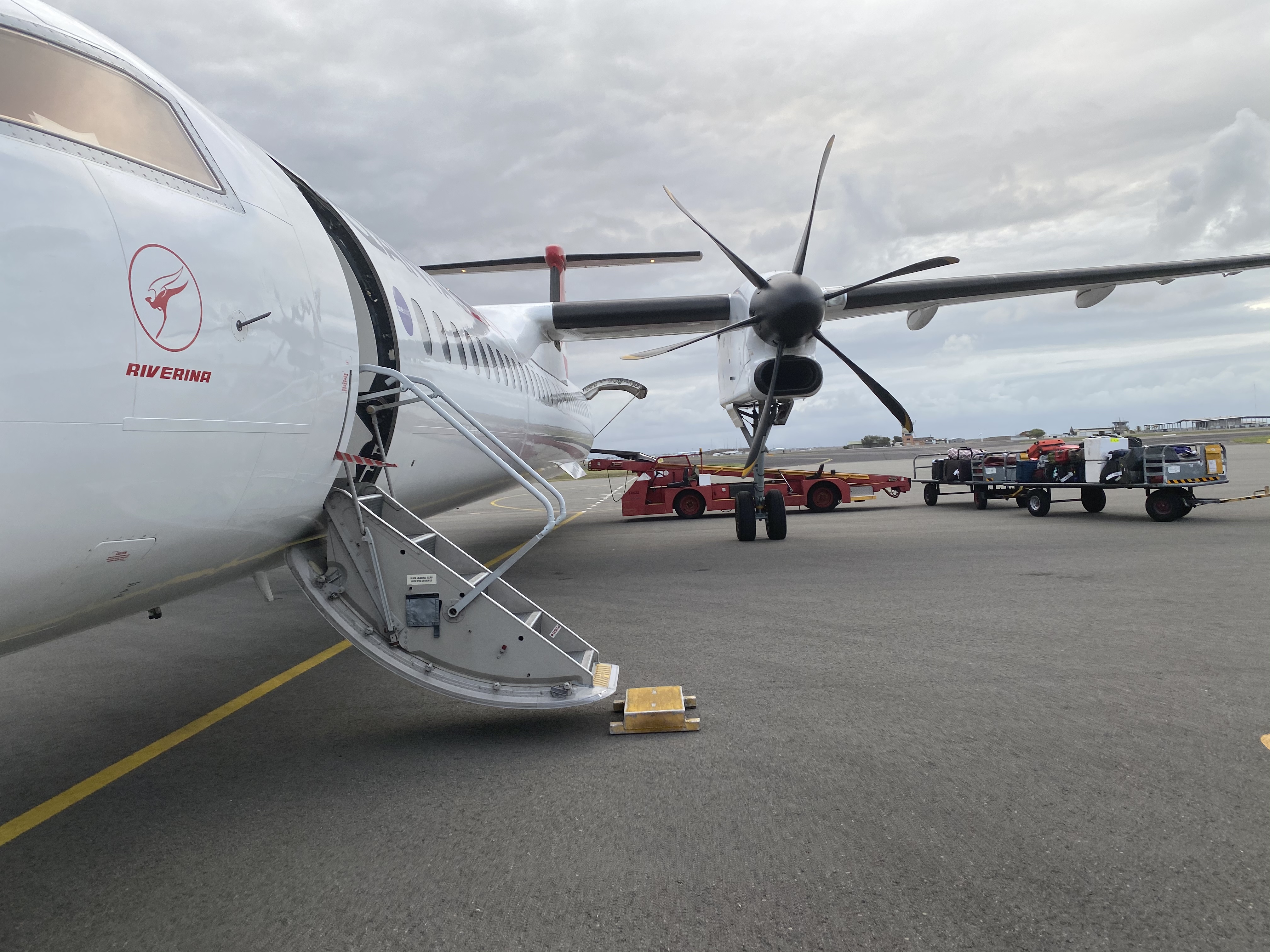 qf2357/8 澳洲航空dash8-400体验记