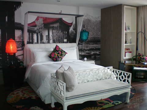 [ѹ] Hotel Indigo Shanghai  Ϻ̲Ӣϸ񣨶ֶͼ