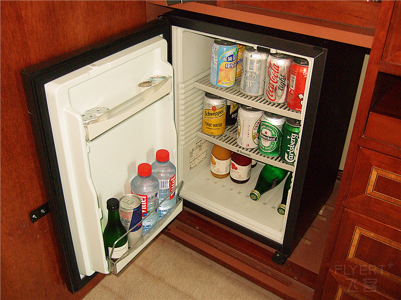 minibar.jpg