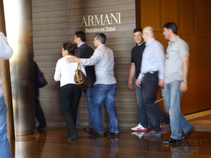 һ߼ Armani, Űݣ