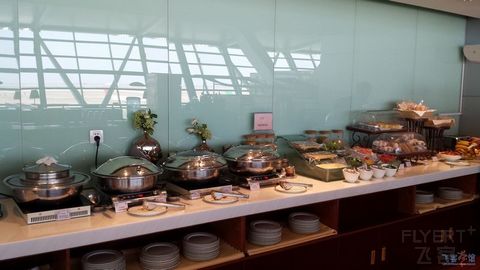 【汉莎又送RIMOWA啦】记第一次洲际头等PVG-FRA-DTW上（A380七椅一床超详细报告）