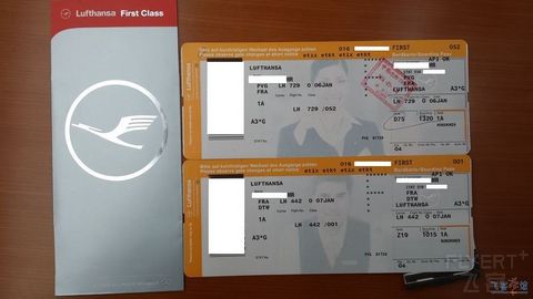 【汉莎又送RIMOWA啦】记第一次洲际头等PVG-FRA-DTW上（A380七椅一床超详细报告）
