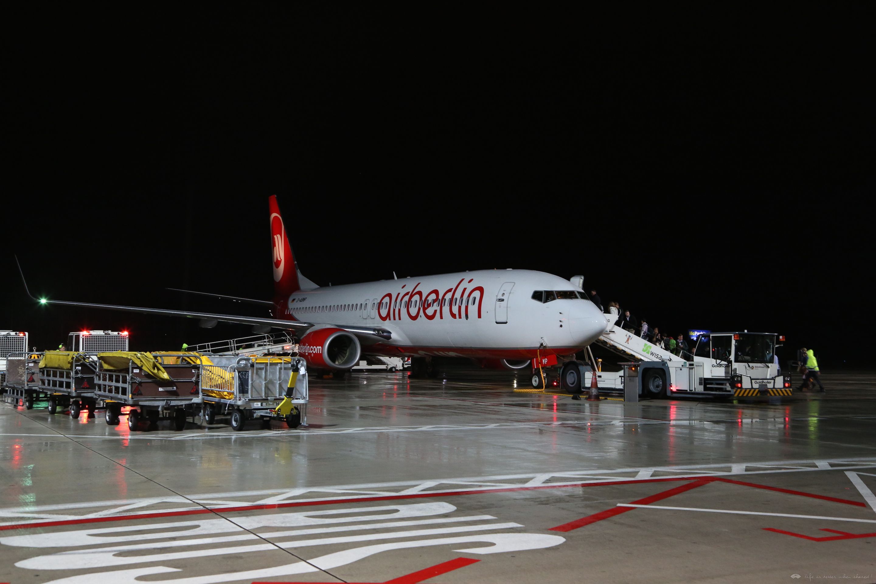 ĿһAirberlinֺMAD-TXL-KEF-MUC-DUS-MADò