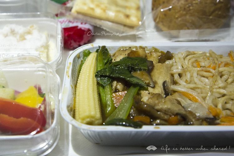˴˲ͬķһHKG-HEL-AMS Finnair Economy Class (R Class)