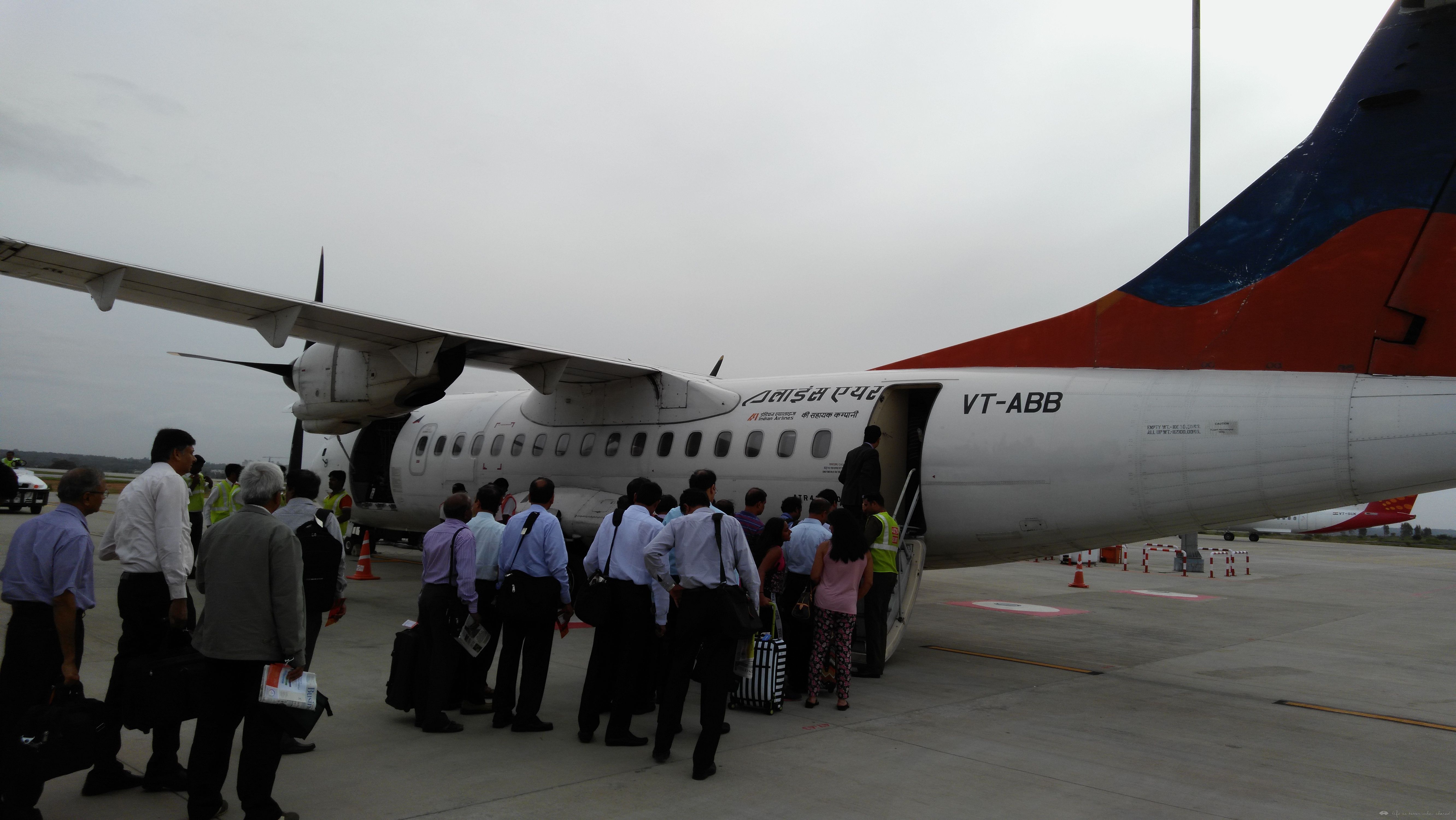 СAir India Regional (9I 505)޶-(BLR-COK)ATR42-320