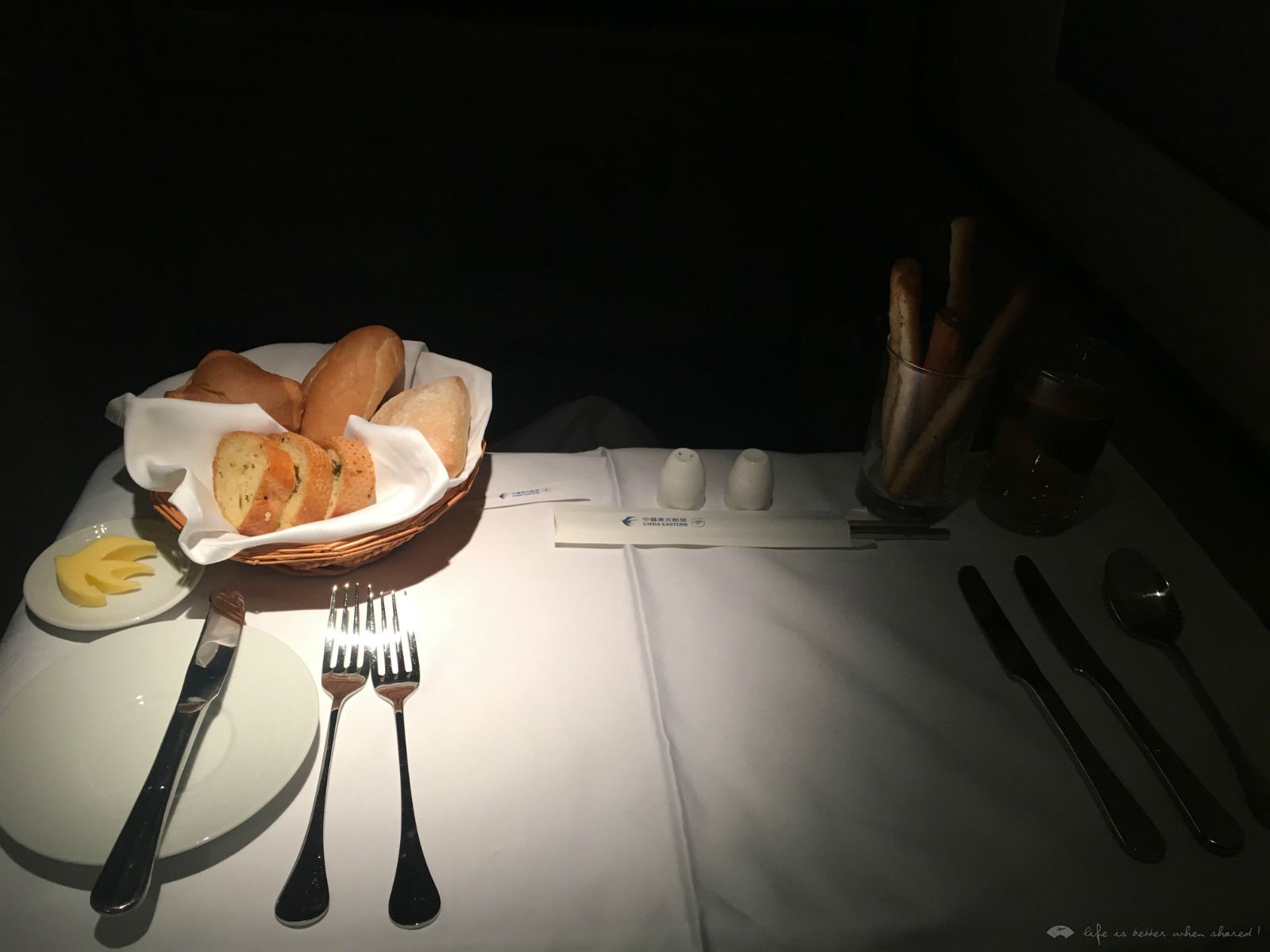 MU77WͷȲ PVG-LAX