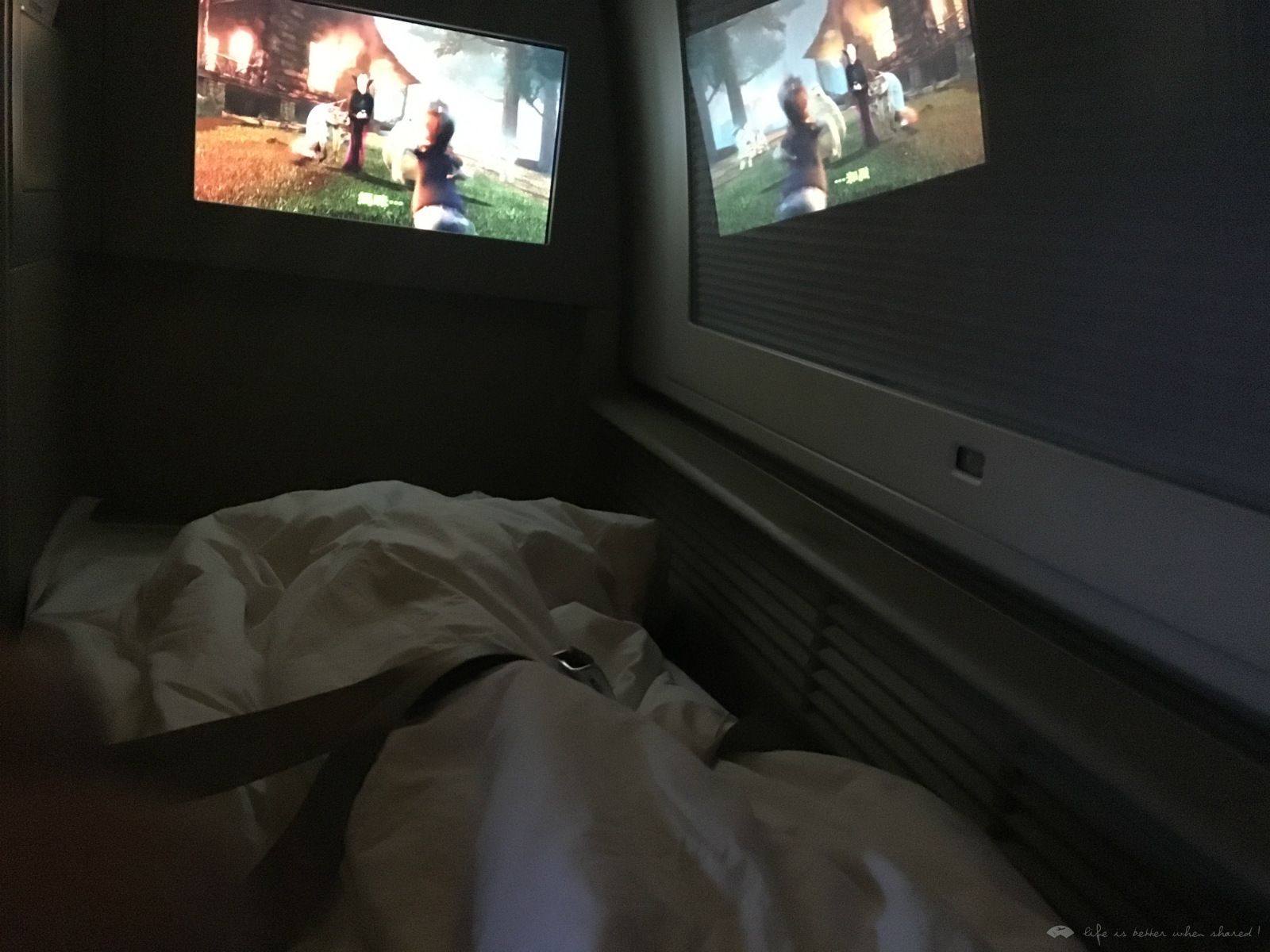 MU77WͷȲ PVG-LAX