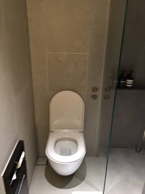 (CX)PVG-HKG-BKK商务仓,PIER内部,BKK贵宾室！8.15更新剩余3段（只看该作者阅览全部）