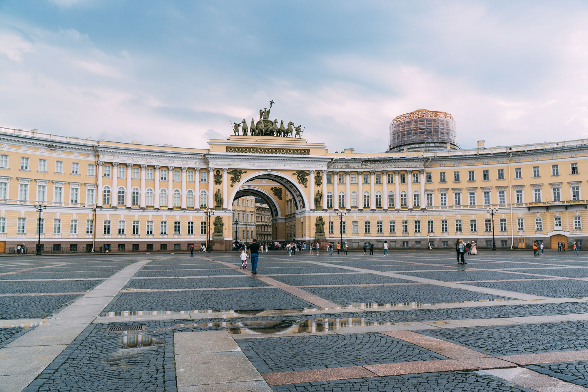 ʥ˵ñWƵ W Saint Petersburg - Fantastic Suite