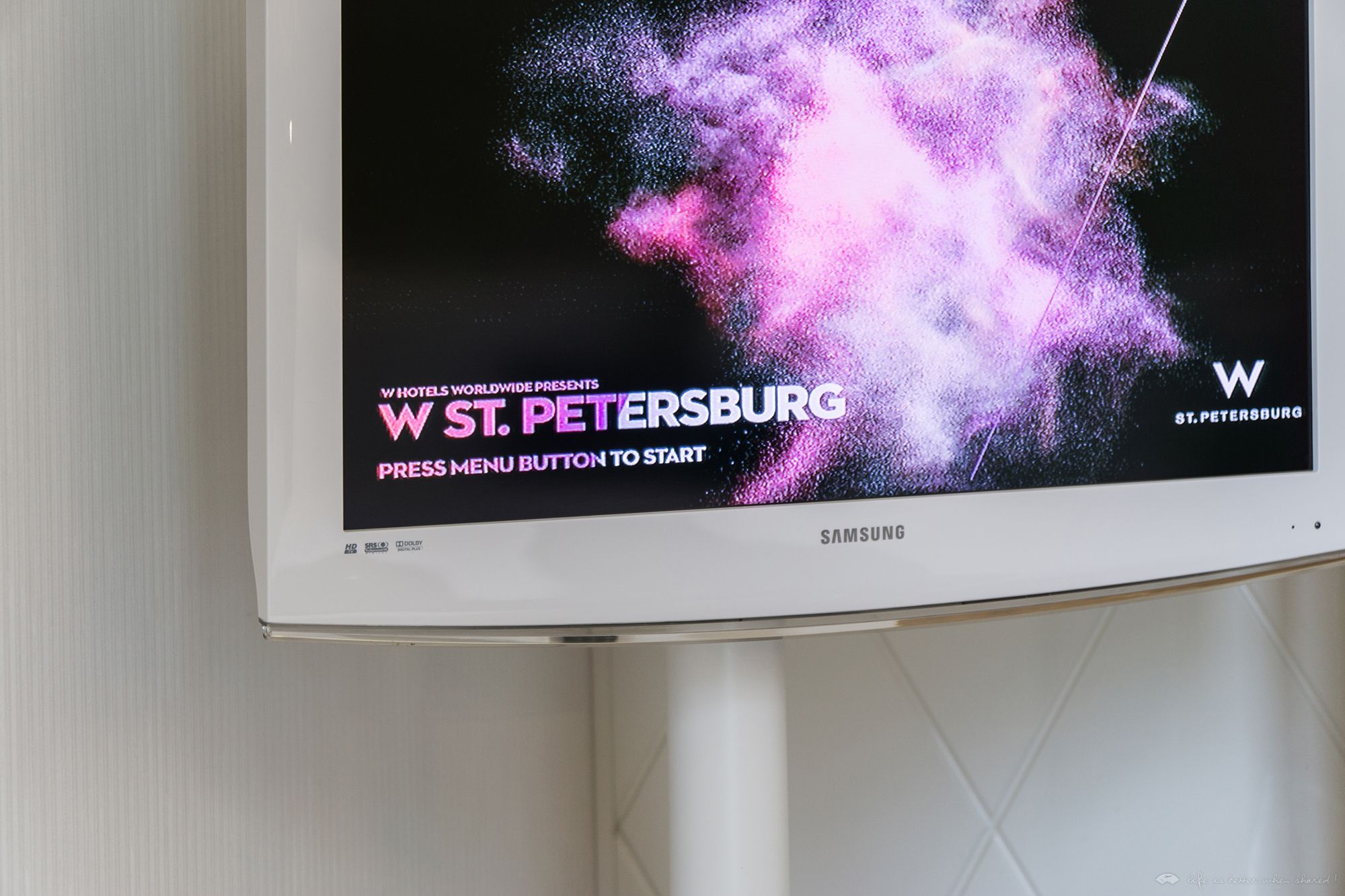 ʥ˵ñWƵ W Saint Petersburg - Fantastic Suite