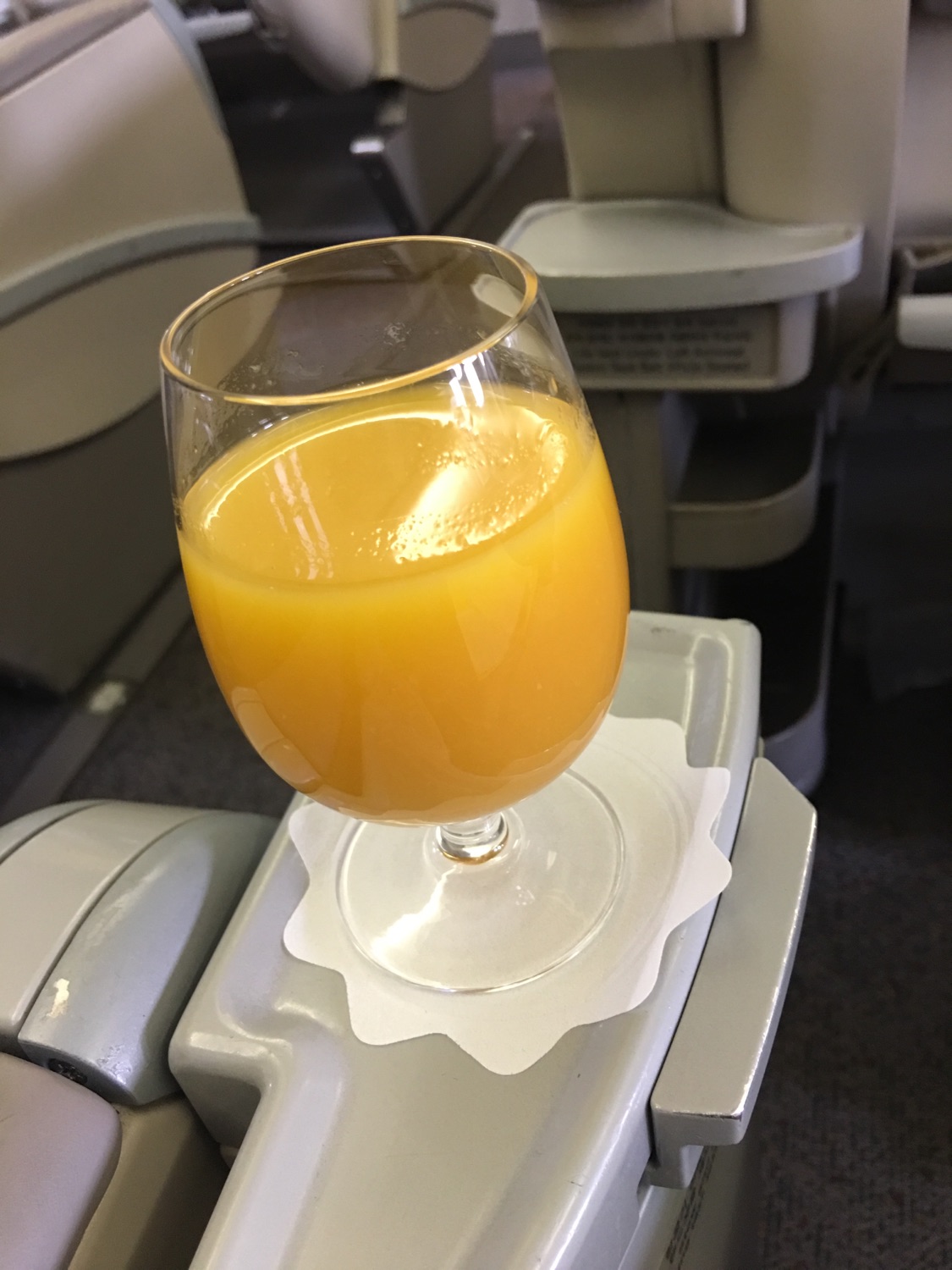 OZ 368 PVG-ICN business class