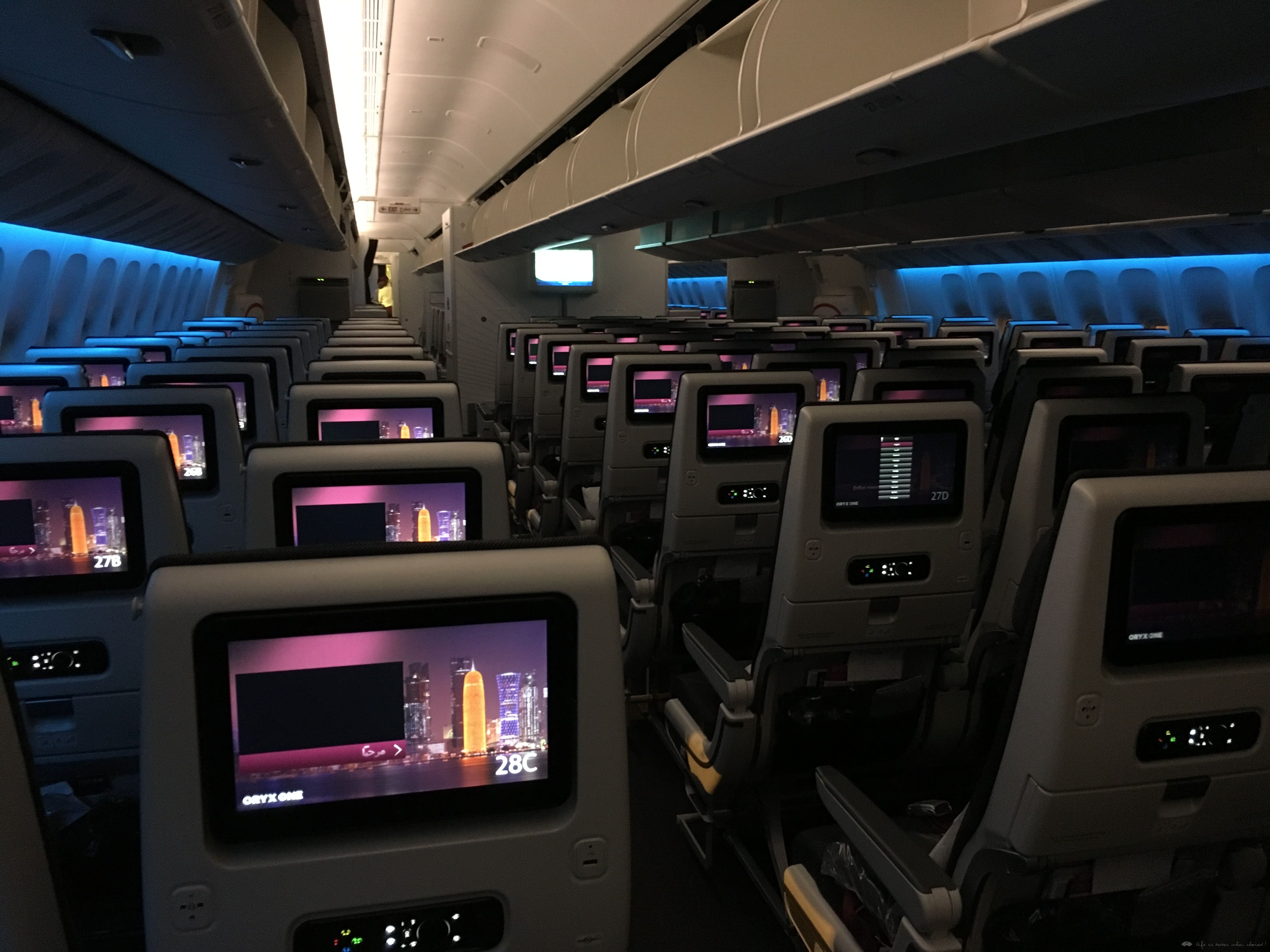 Seattleite·ݳշб棬JFK-DOH-CKG