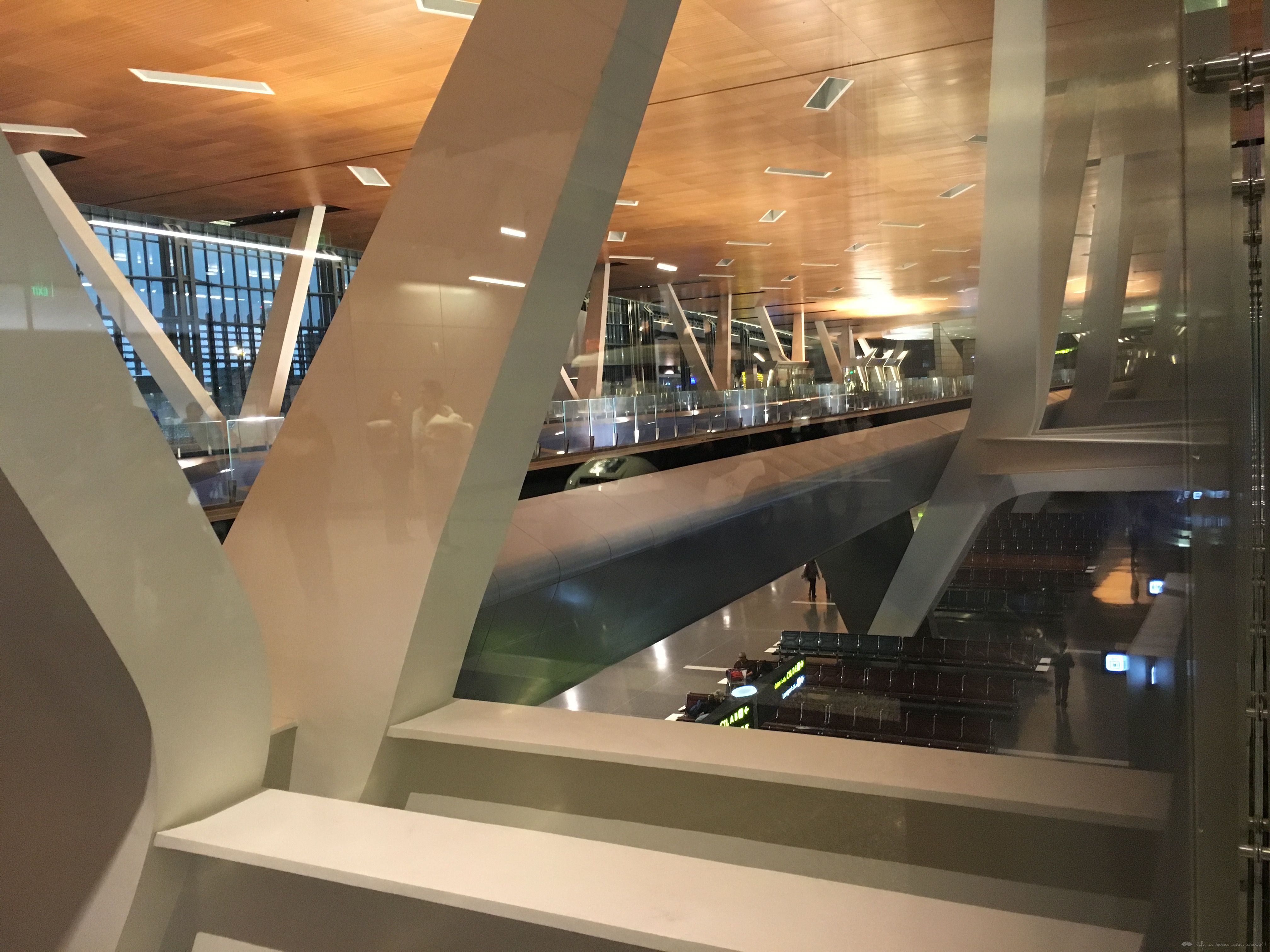 Seattleite·ݳշб棬JFK-DOH-CKG