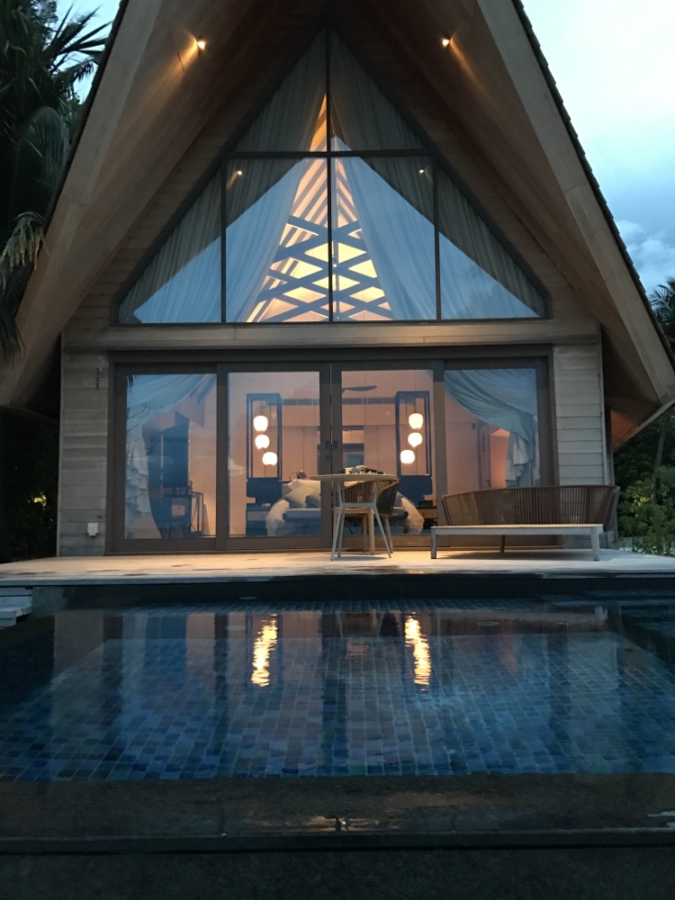 St. Regis Maldives Vommuli