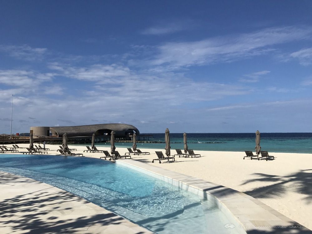 St. Regis Maldives Vommuli