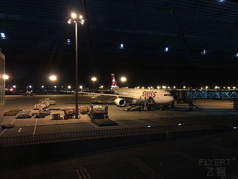 杰克陈游记：不完美我依然爱她，瑞士航空商务舱北京－苏黎世飞行报告