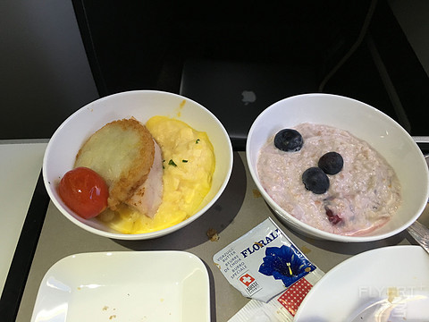 杰克陈游记：不完美我依然爱她，瑞士航空商务舱北京－苏黎世飞行报告