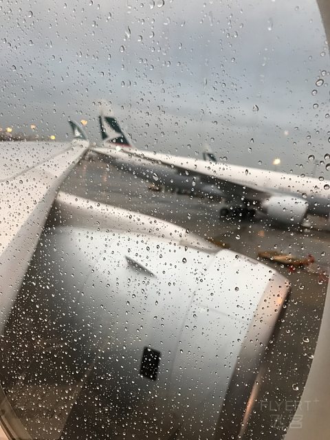 國泰航空 Cathay Pacific A350-900商務艙紀錄 (附帶短視頻）