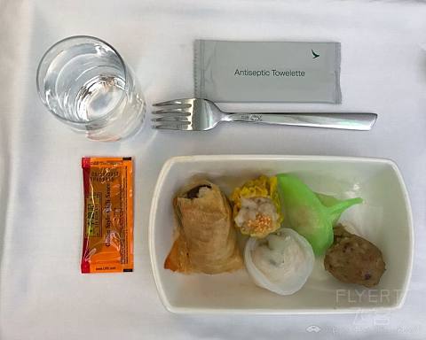 國泰航空 Cathay Pacific A350-900商務艙紀錄 (附帶短視頻）