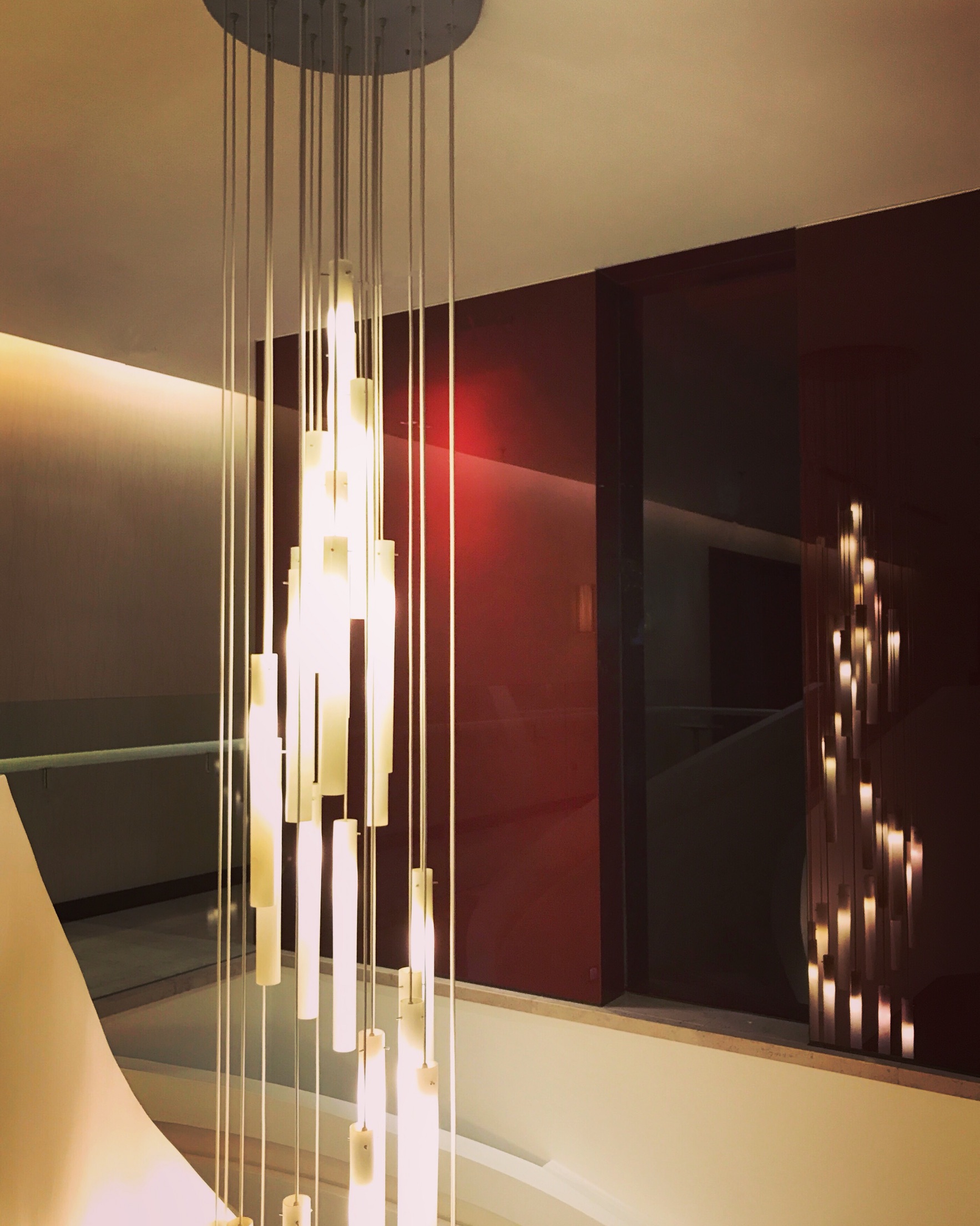 KIMI+ Ϻ֮ | Renaissance Shanghai Zhongshan Park