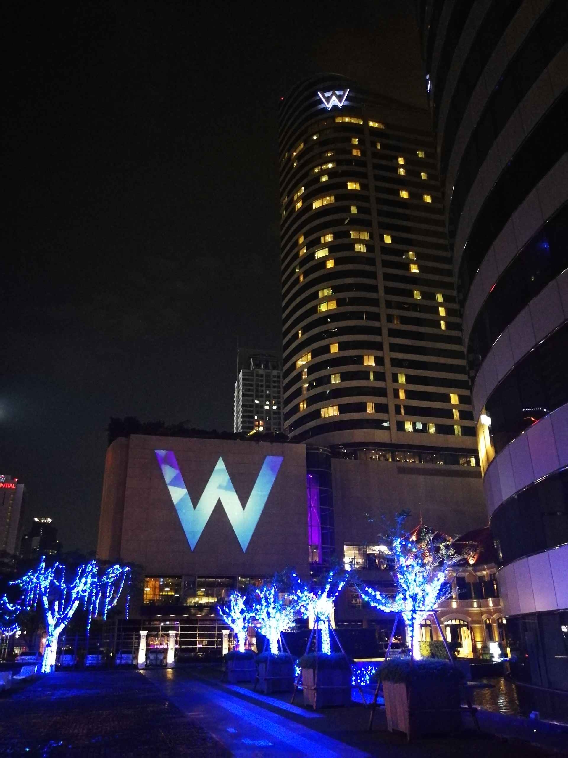 W+50ѲThe House on Sathornܿ˴硱