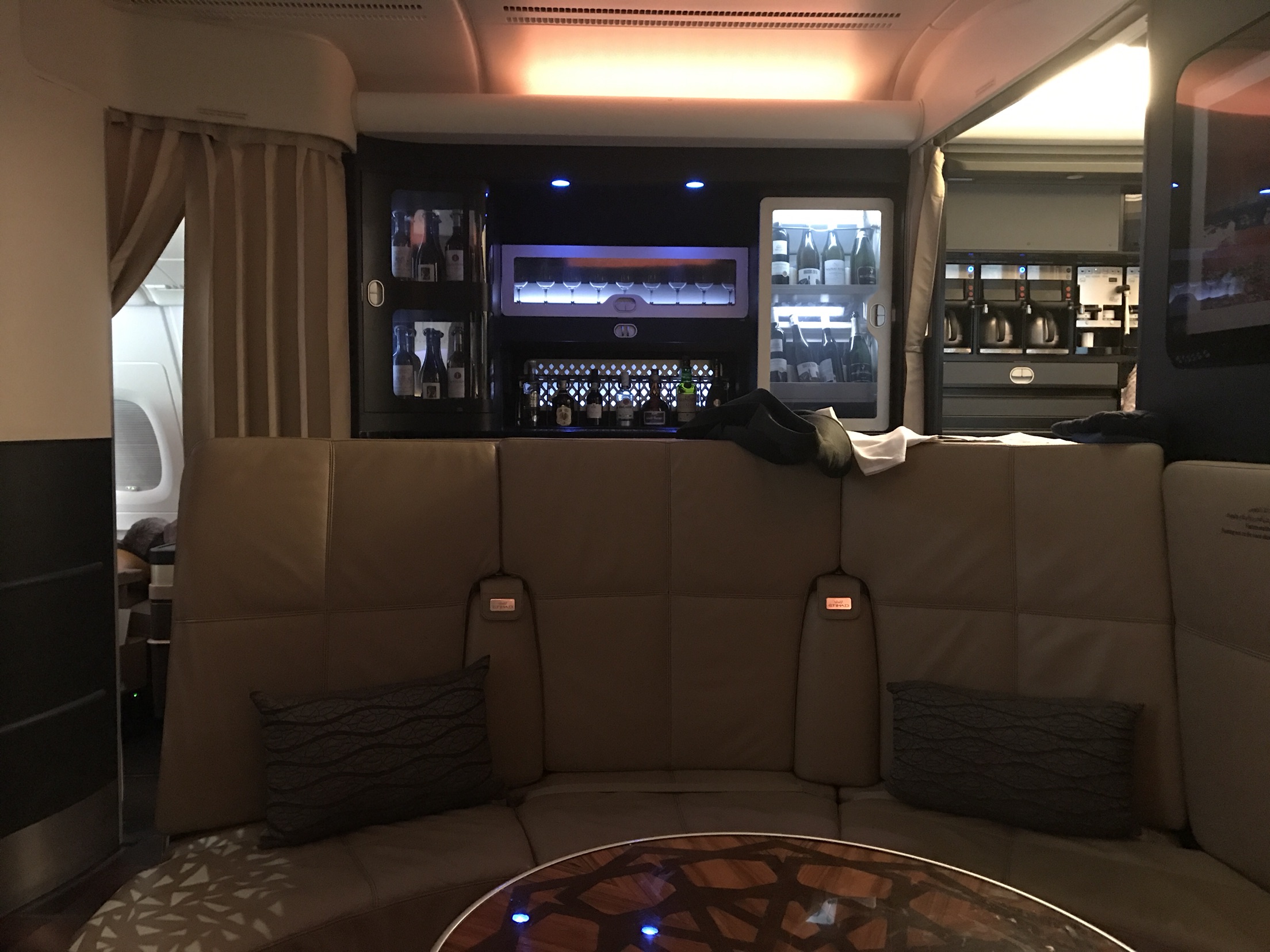 Etihad First Apartment ȵ׶