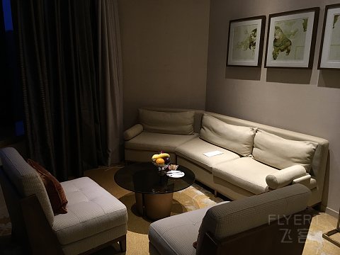 拔草心心念念的上海衡山路十二号豪华精选-景观套房体验（带阳台）