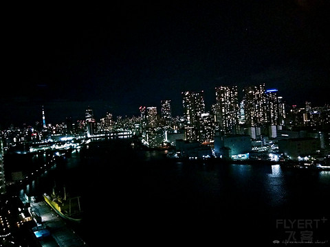 面对晴空塔的夜景