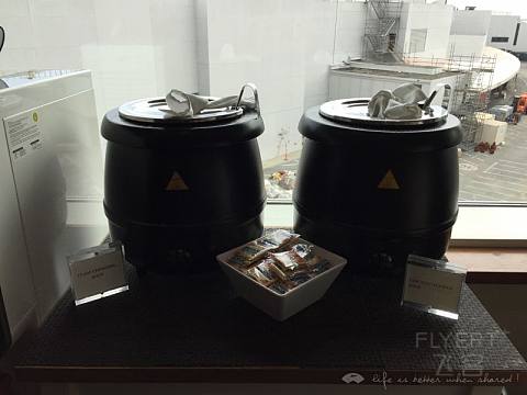 法航休息室3