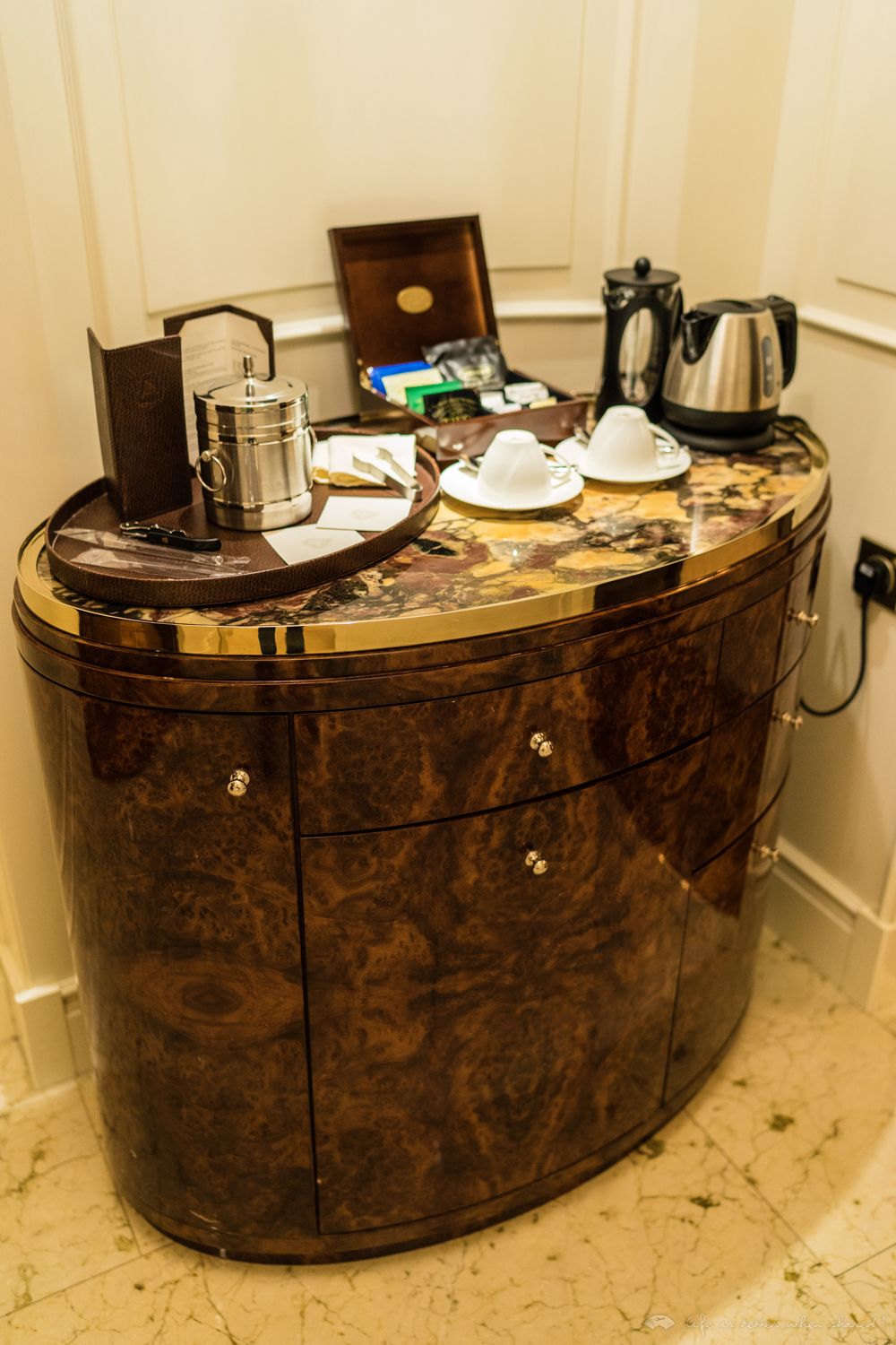 The St. Regis Singapore, ¼
