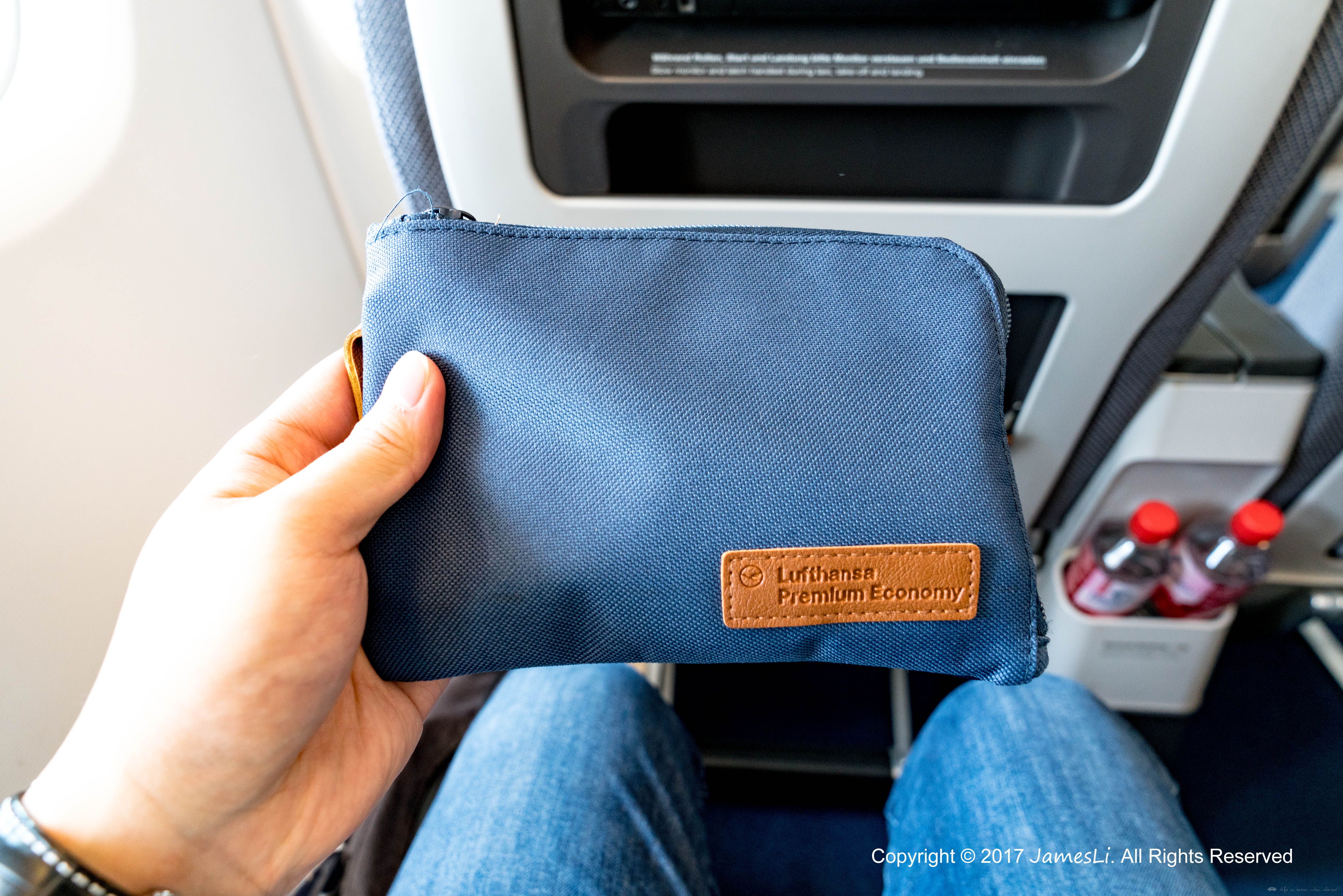 У·~Lufthansa Premium Economy鱨