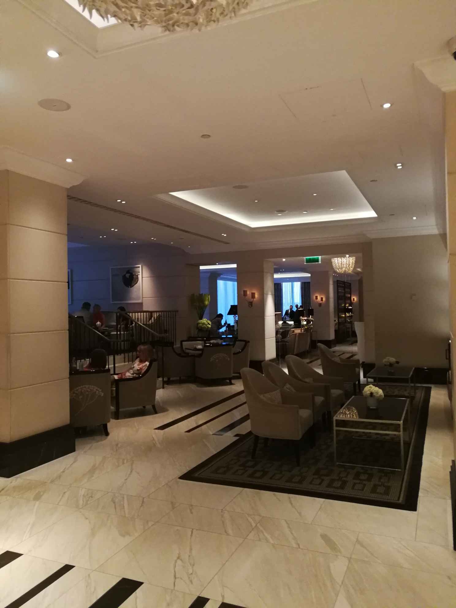 ׶޼Intercontinental London Park Laneס