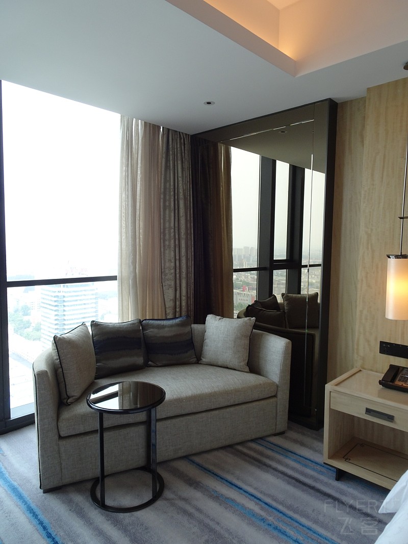 DSC07366_.jpg
