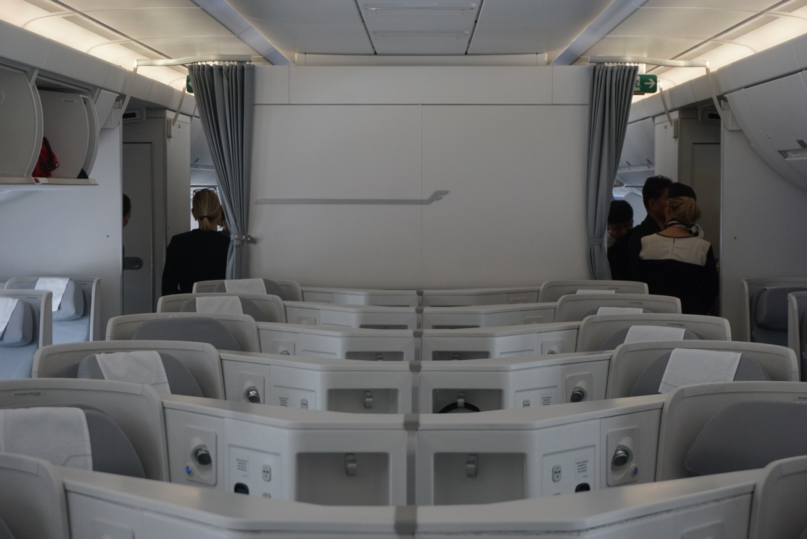 40,000 ӢߵľƷƵ -  A350  ׶-ն