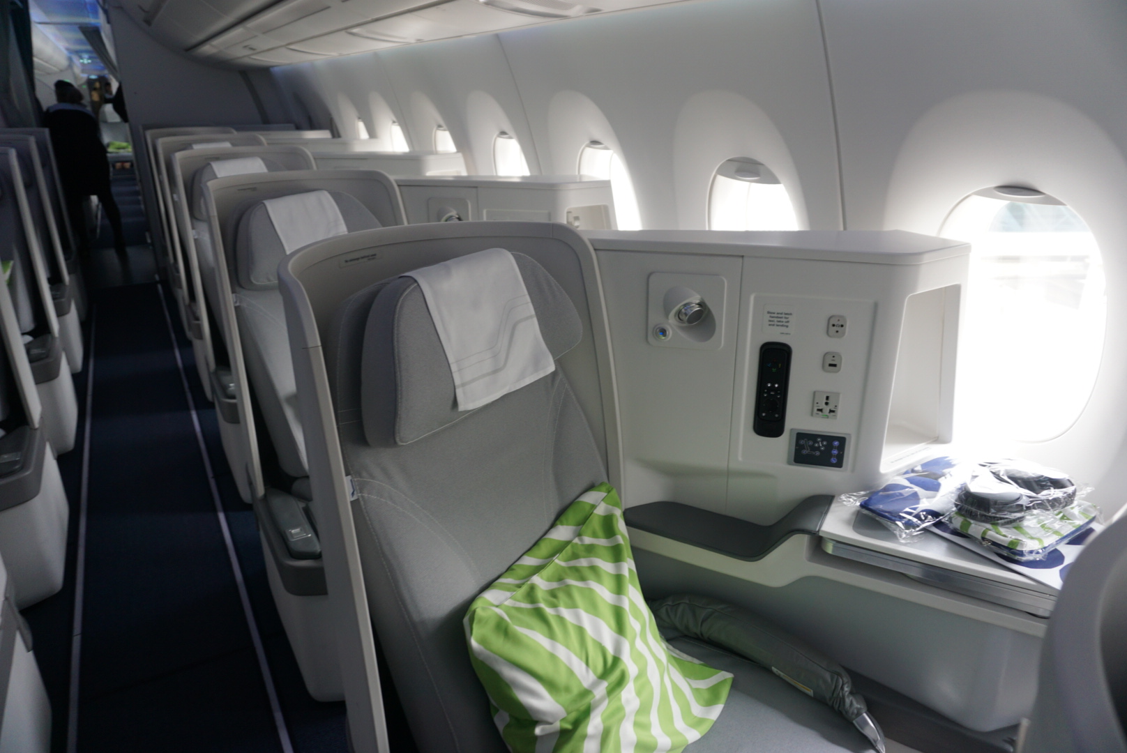 40,000 ӢߵľƷƵ -  A350  ׶-ն