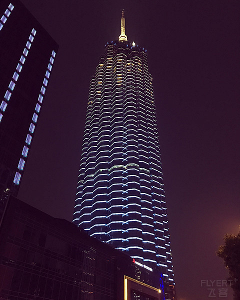 晚上外立面