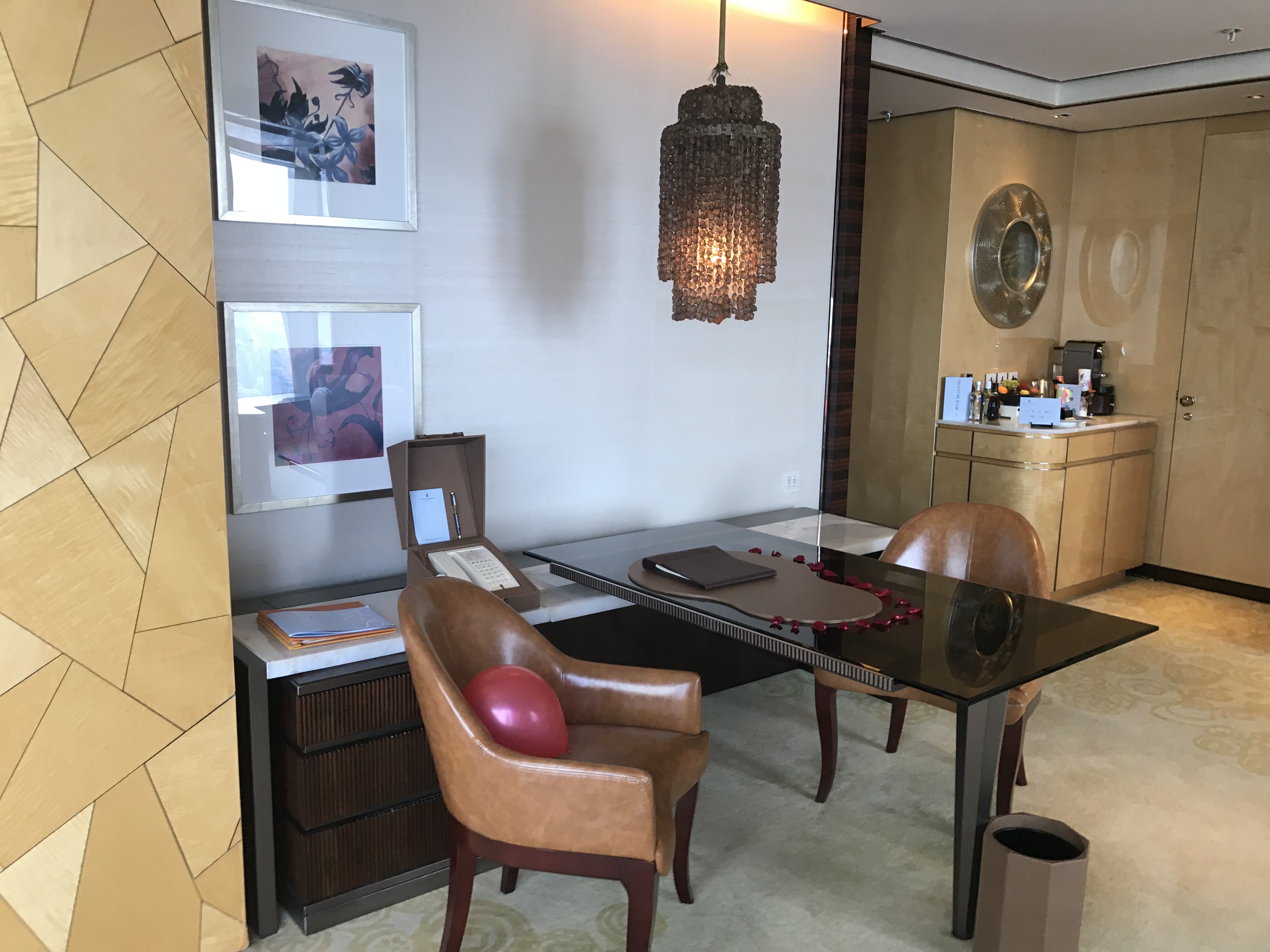 The Ritz Carlton Shanghai, Pudong - Carlton Suite ׷