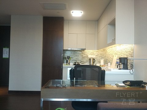“双城记”——苏州源宿，上海虹桥美爵两家“公寓型”酒店比较