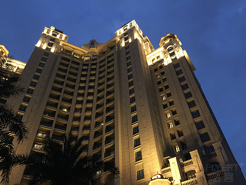 矗立海沧湾，至尊温德姆——厦门海旅温德姆至尊酒店