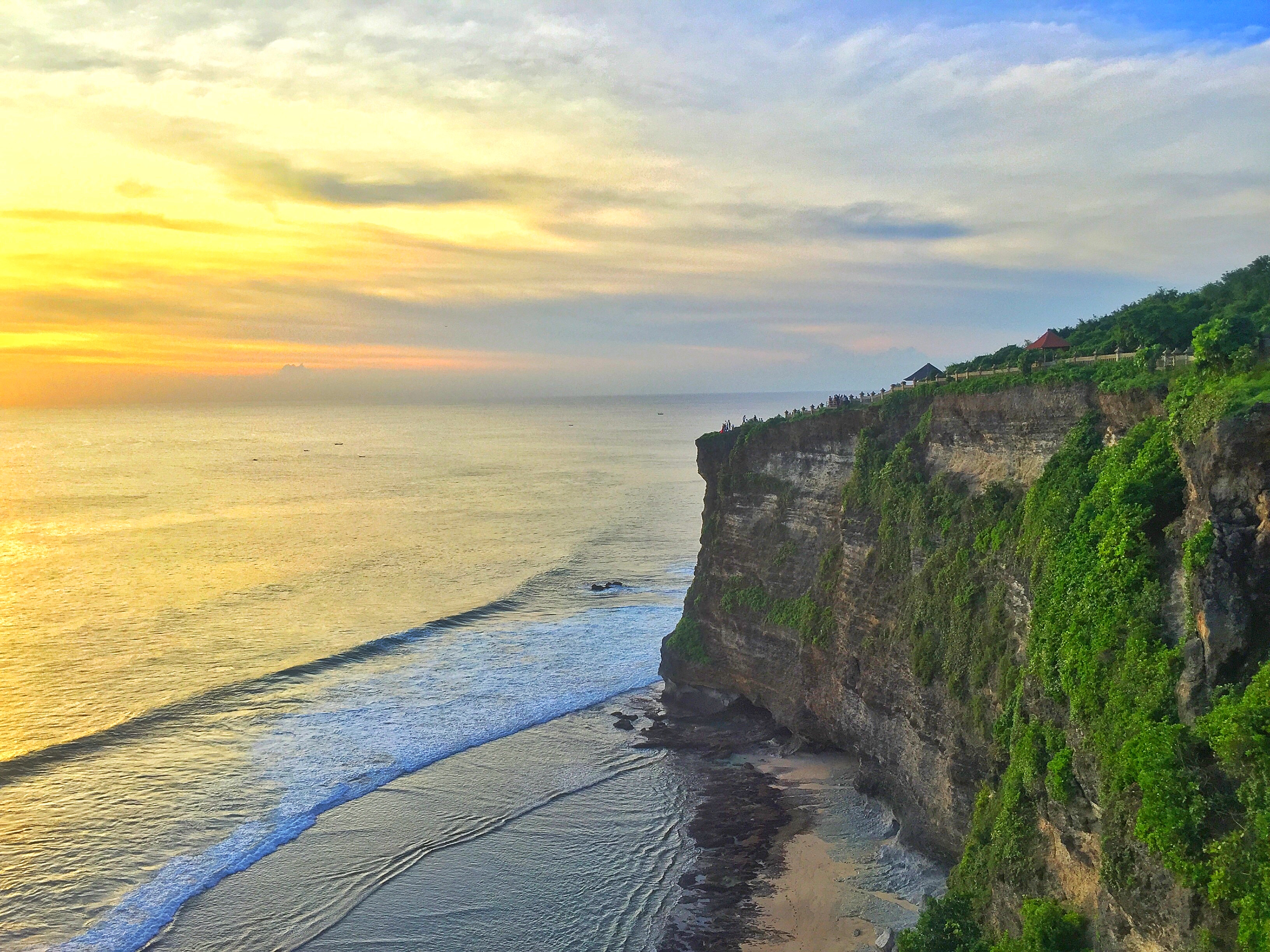 һ۾Ϳʼ֣ Qﵺ; The Stones Legian, Autograph collection