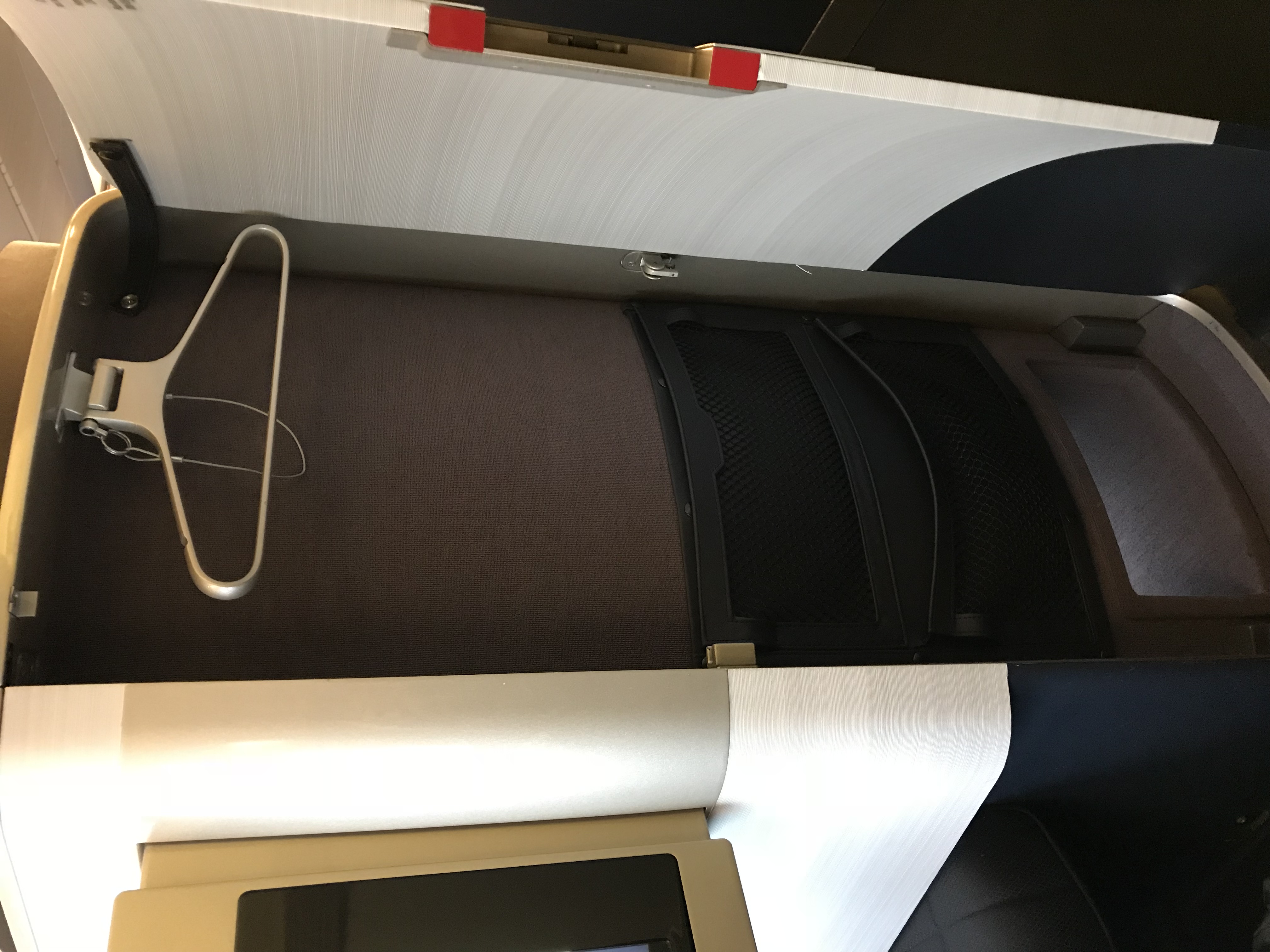ƺ˾ر֡Ӣ׶Ϻ LHR-PVG 772ͷȲReport