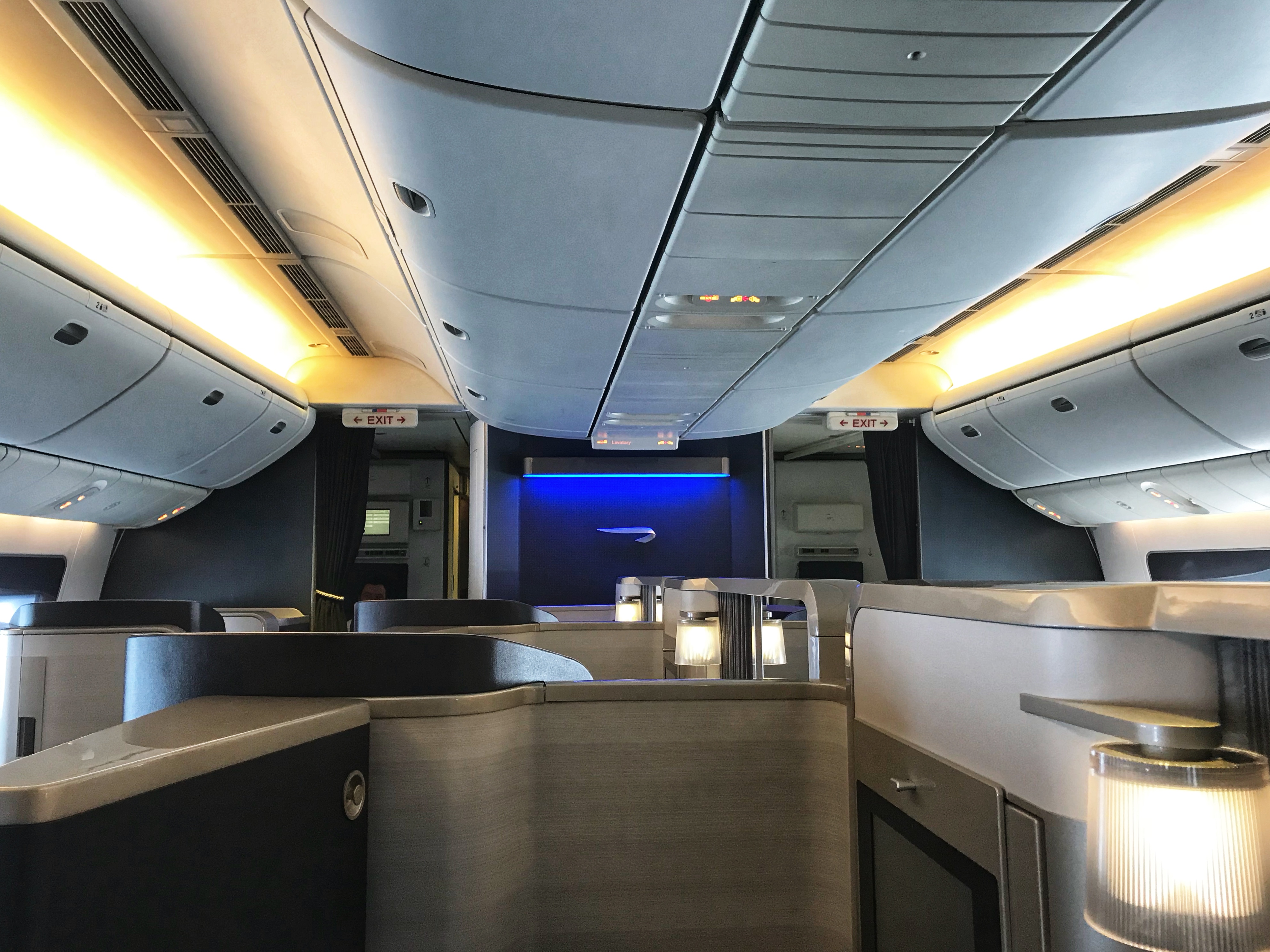 ƺ˾ر֡Ӣ׶Ϻ LHR-PVG 772ͷȲReport
