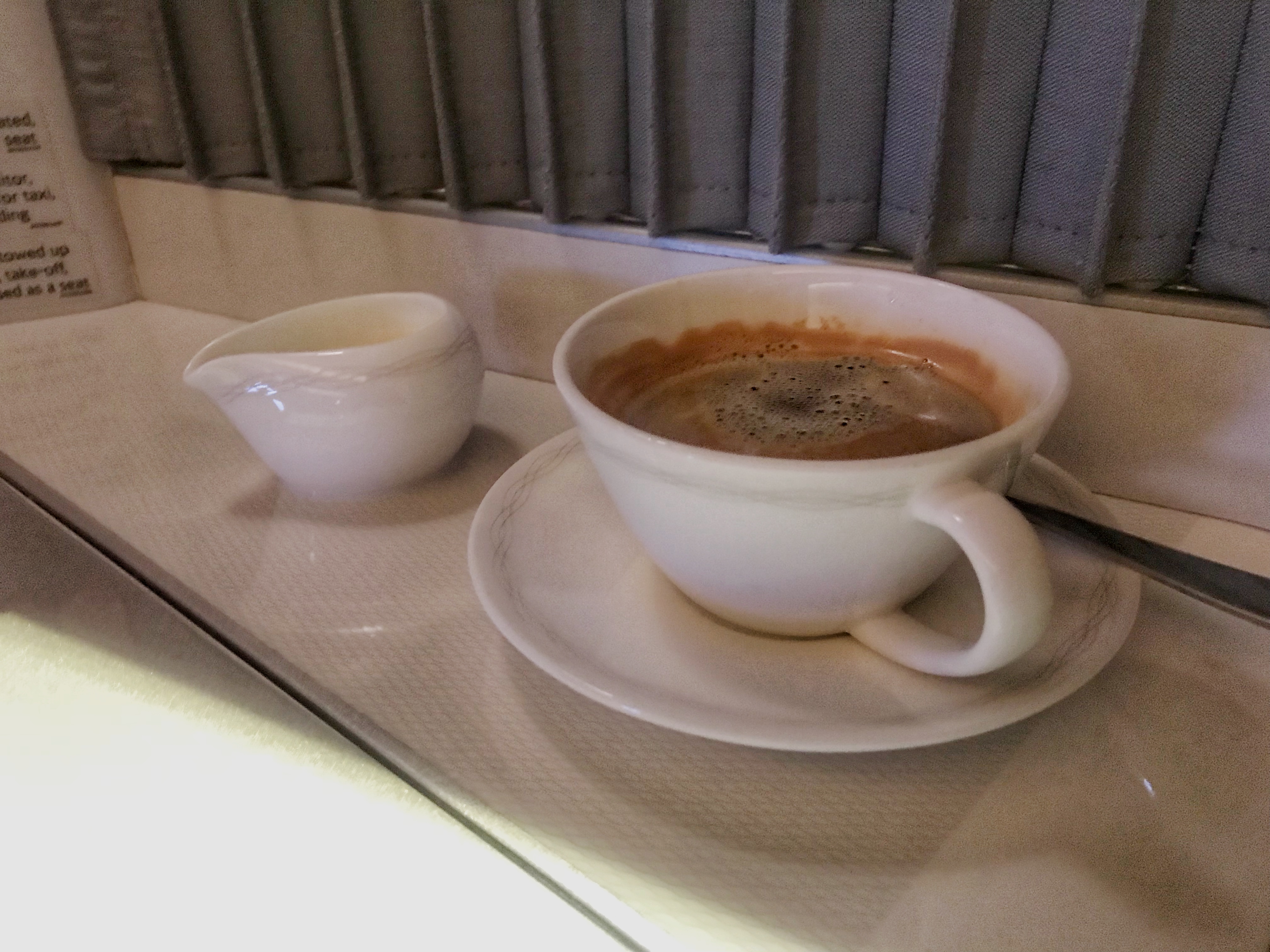 ƺ˾ر֡Ӣ׶Ϻ LHR-PVG 772ͷȲReport