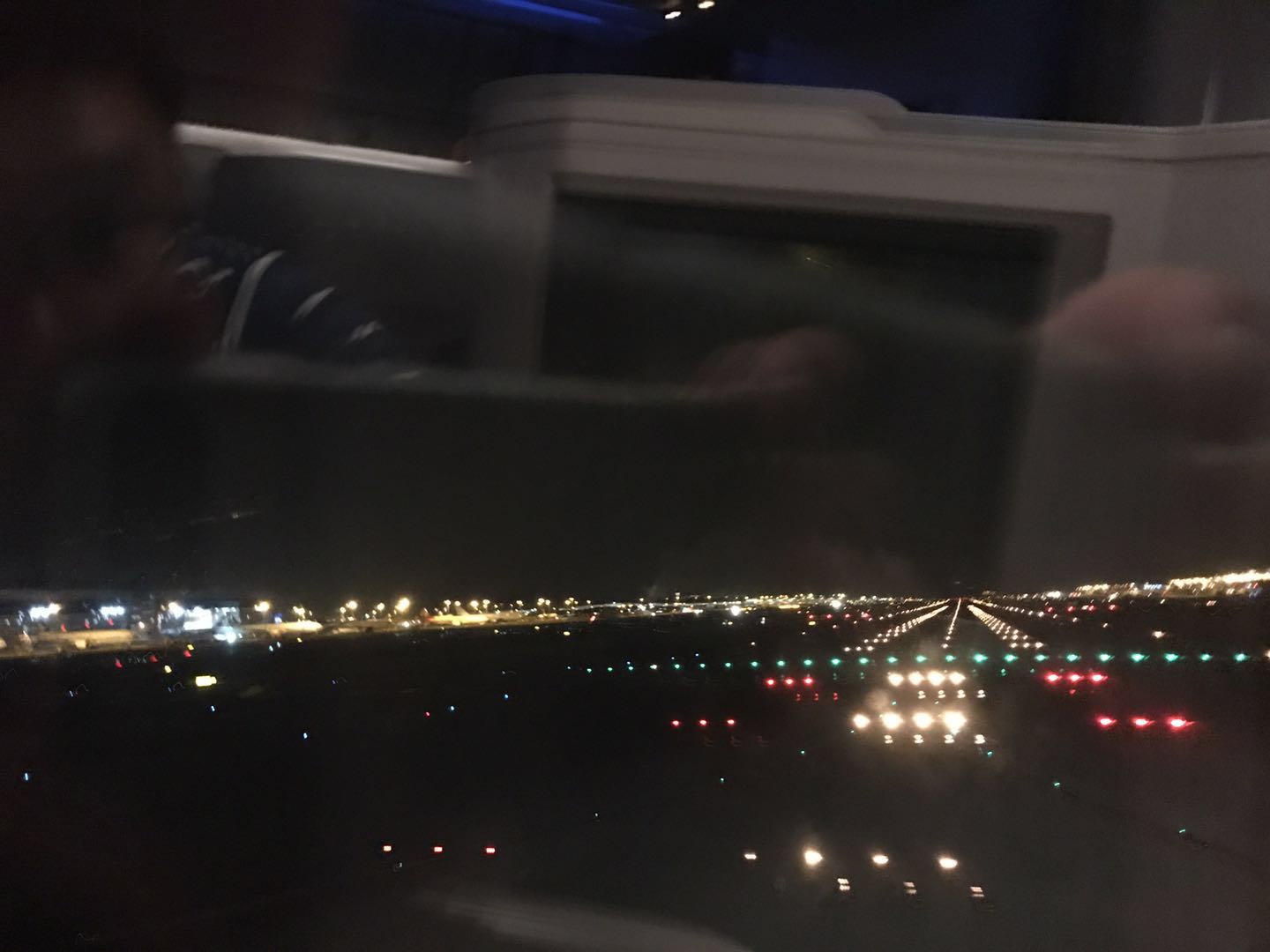 ʢѸĹ̩պۻ HKG-AMS/MXP-HKGͷȲ鱨