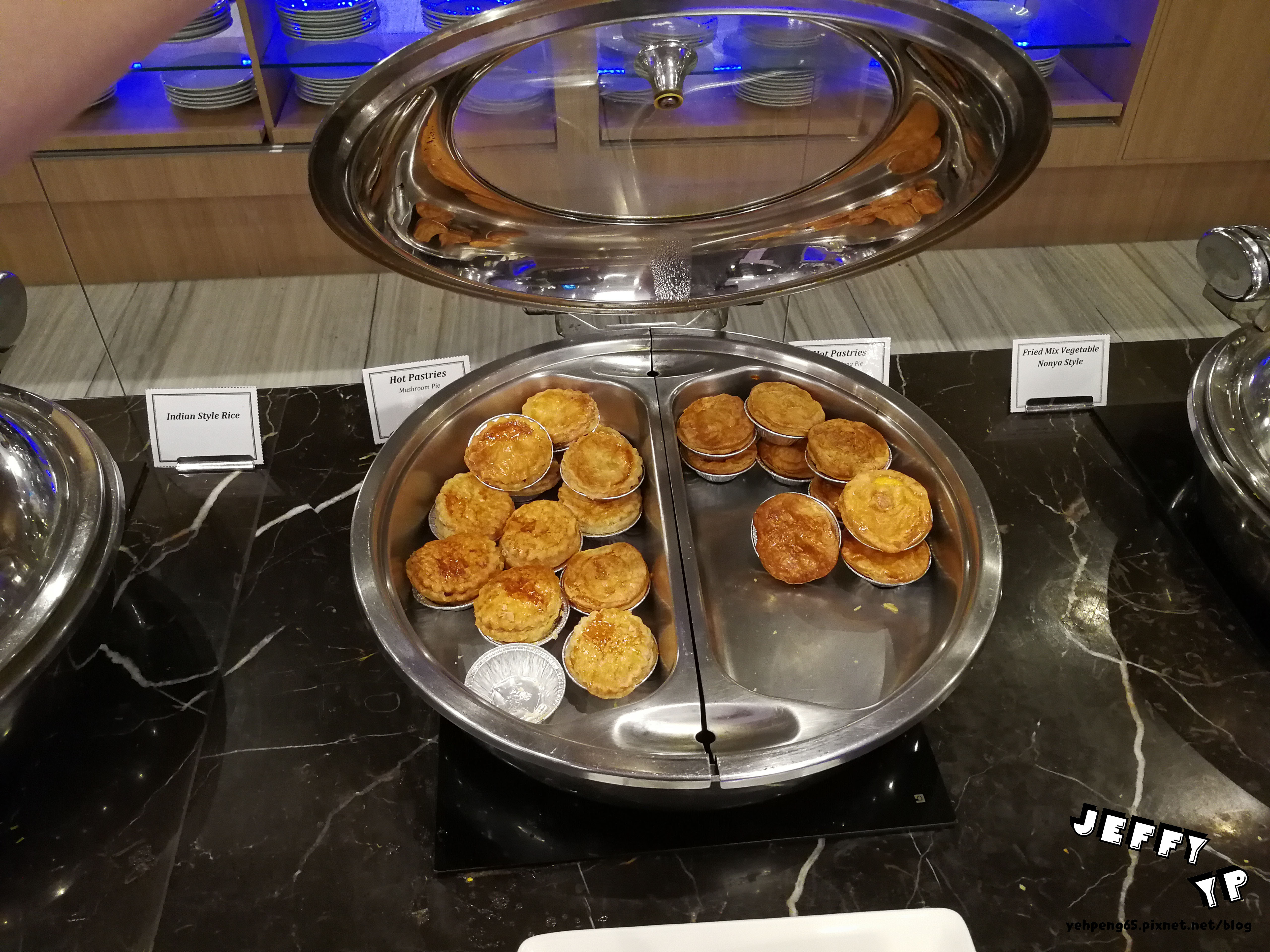 ¼ ˻T2 SATS Premier Lounge